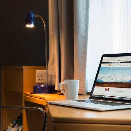 Holiday Inn Express Derby Pride Park By Ihg Экстерьер фото