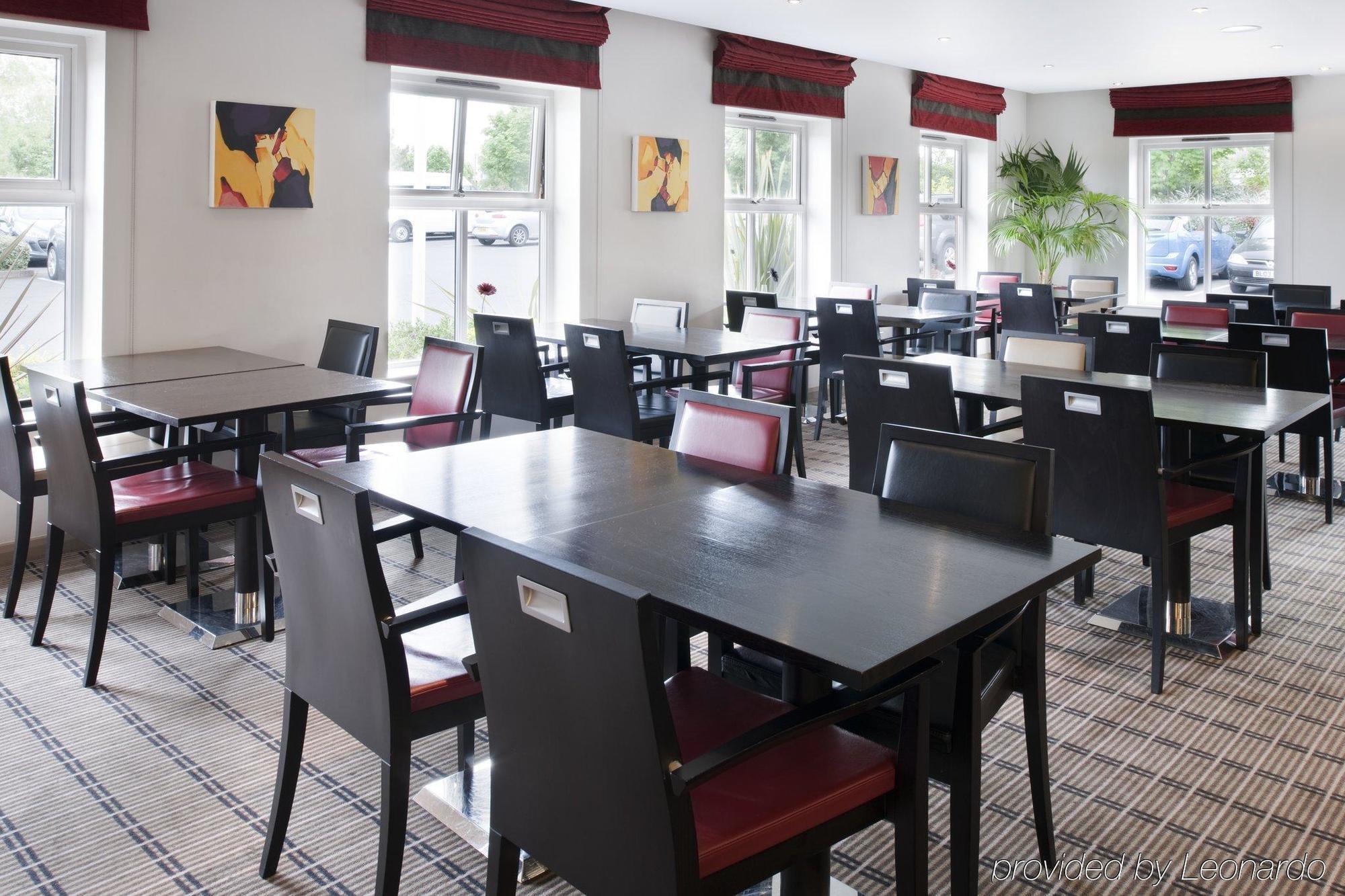 Holiday Inn Express Derby Pride Park By Ihg Ресторан фото